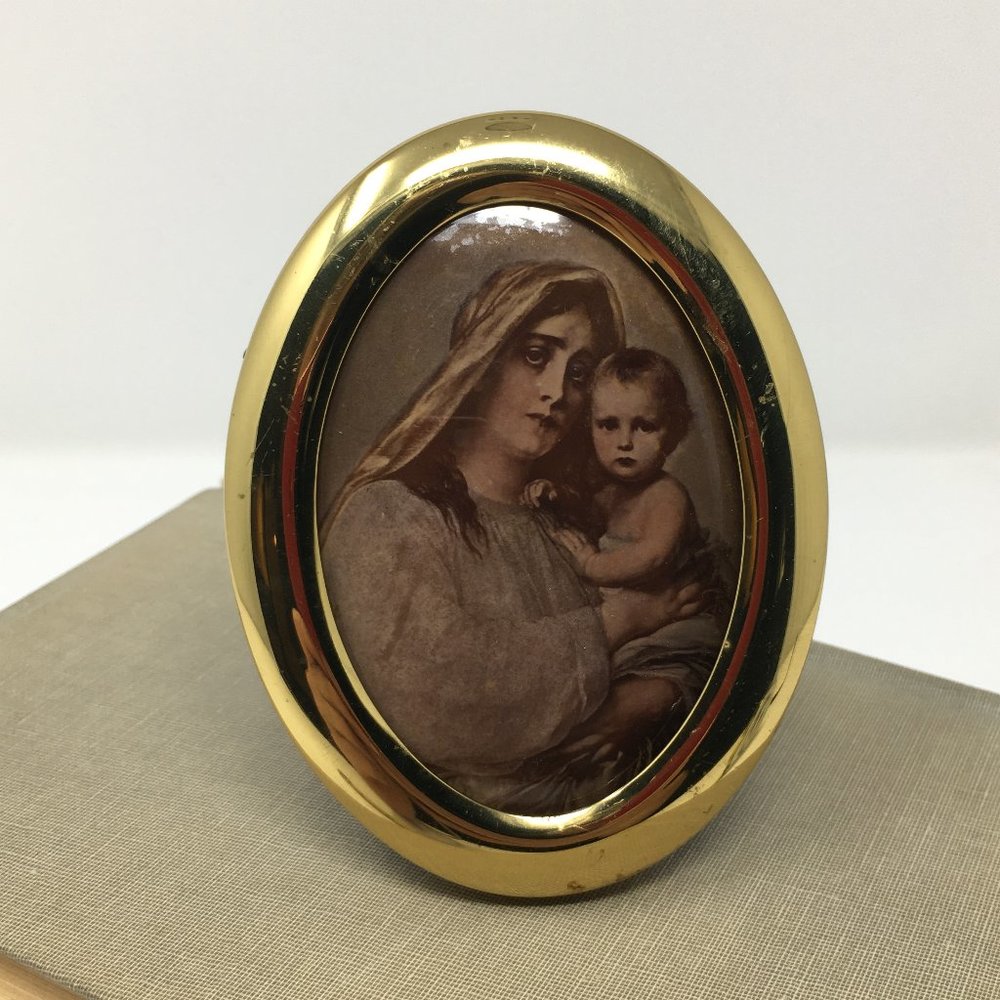 Vintage 1980s-1990s Madonna and Child Small Oval Brass Table Frame